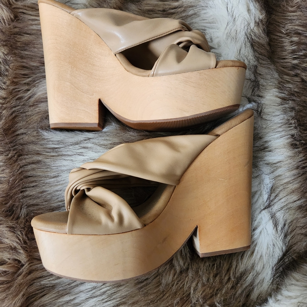 Y2K Mojo Moxie Wedge Heels